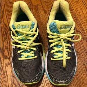 ASICS gel nimbus 16 size 5 1/2 running shoe